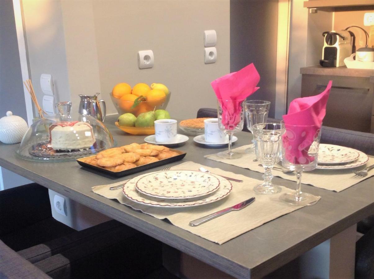 Amazing Apartment เอเธนส์ ภายนอก รูปภาพ